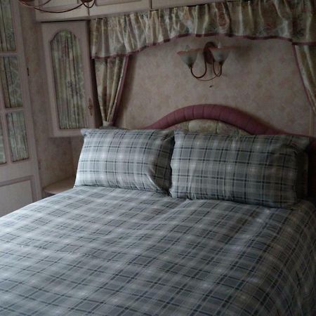 The Boat House Guesthouse Бот-оф-Гартен Экстерьер фото